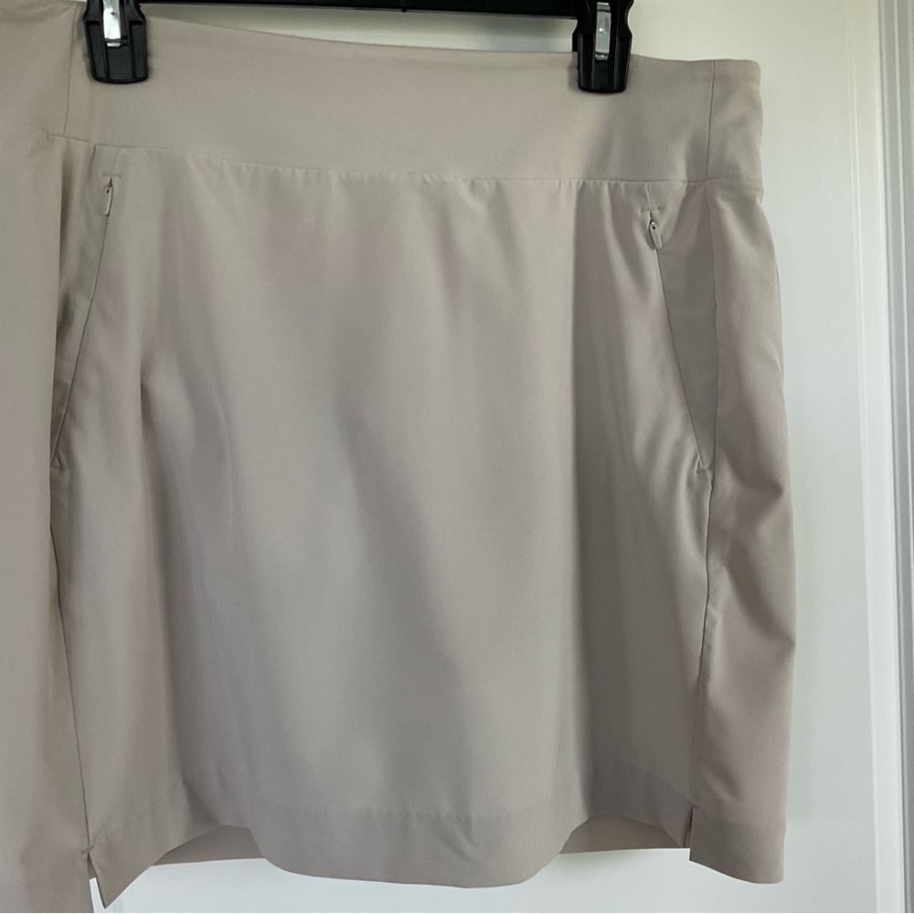 Athleta Soho Skort Abalone Tennis Golf Skort Size 12 Tall EUC